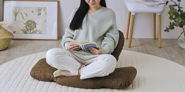 スマホ時間でつかう（肘つき）