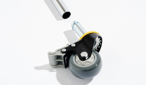 キャスター画像2