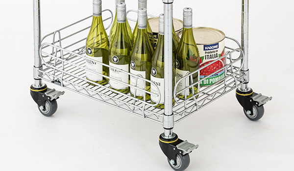 ポールと棚のディテール